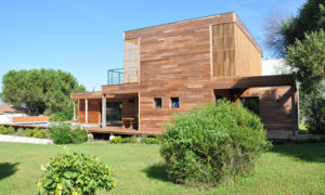 Créateur de maison bois exotique