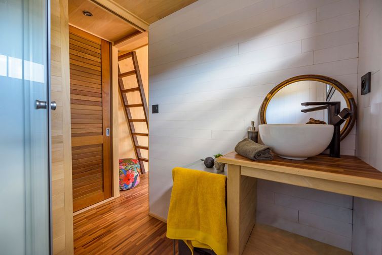 Salle de bain de chalet camping luxe